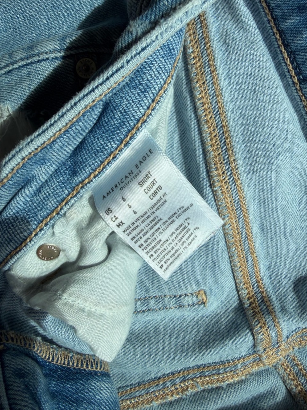American Eagle Mom Straight Jean | 6 Short | Distressed - Picture 5 of 11